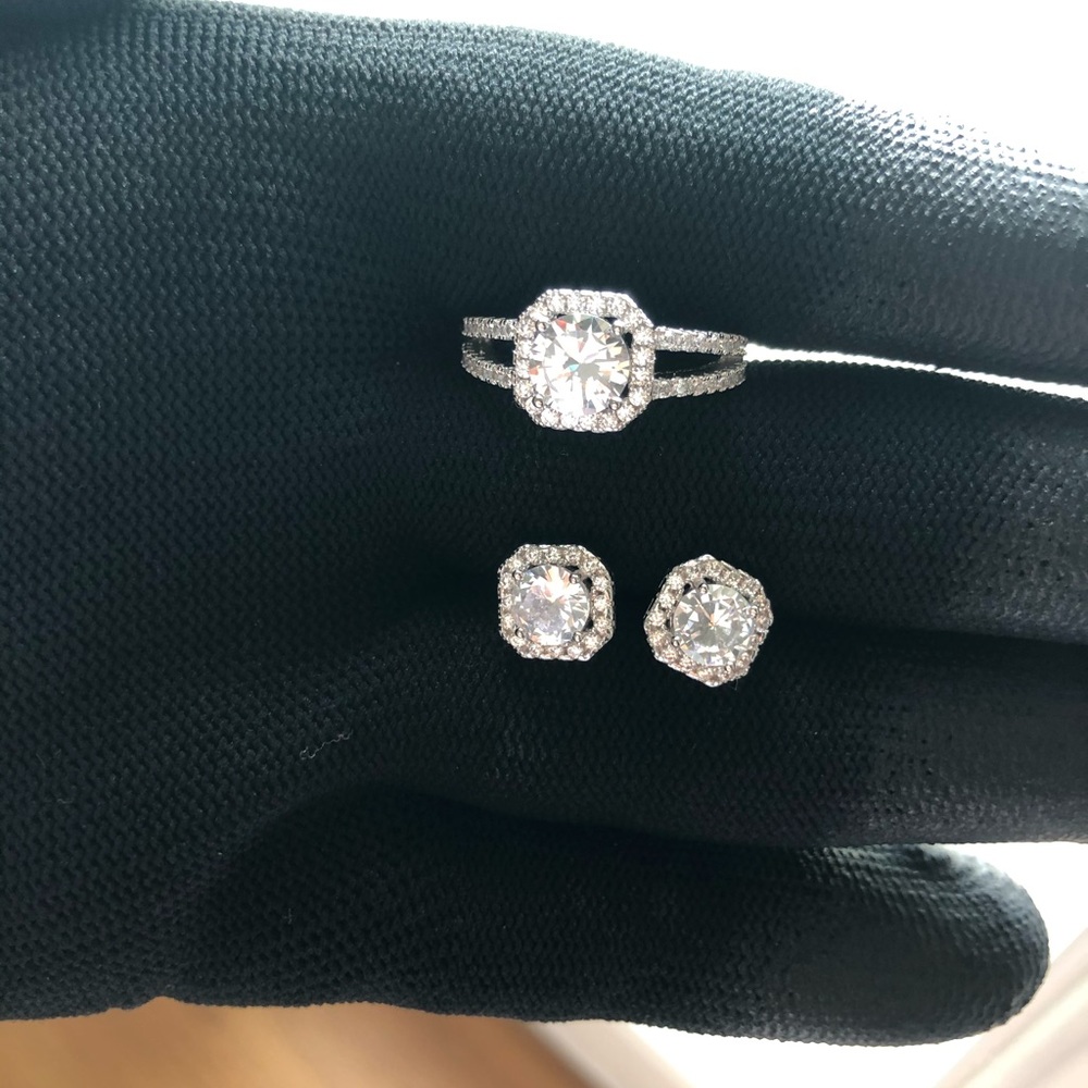 NEW!! 925 Sterling Silver Earring and Ring Set